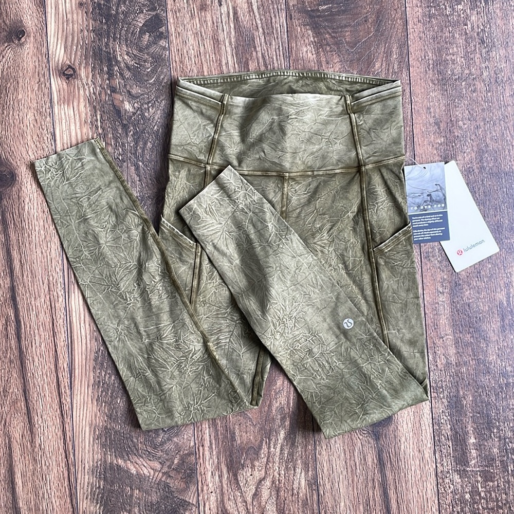 Lululemon Fast and Free HR Tight